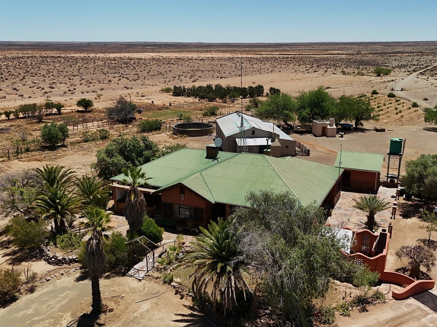 Commercial Property for Sale in Calvinia Rural Northern Cape